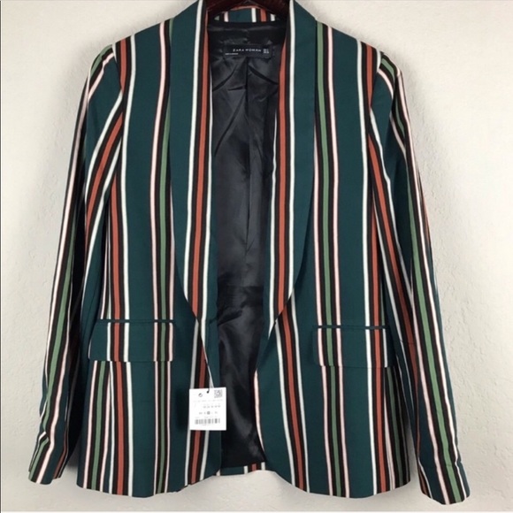 Zara Women Striped Blazer
Chic and sophisticated - Picture 11 of 11